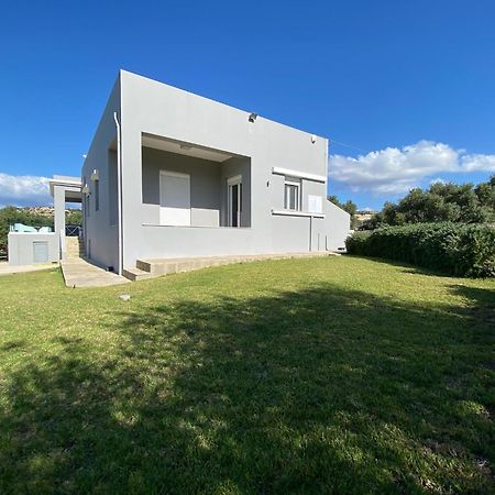 Villa Marmelada Ierápetra エクステリア 写真